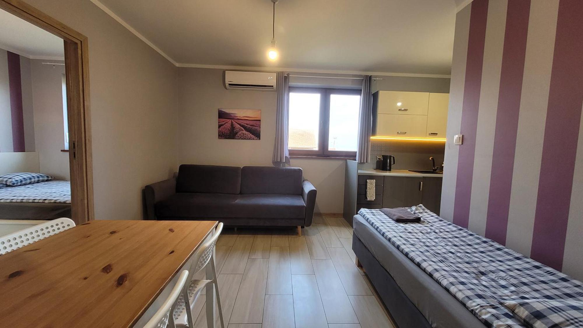 Wrzosowe Wzgorze Apartamenty Checiny  Exterior photo