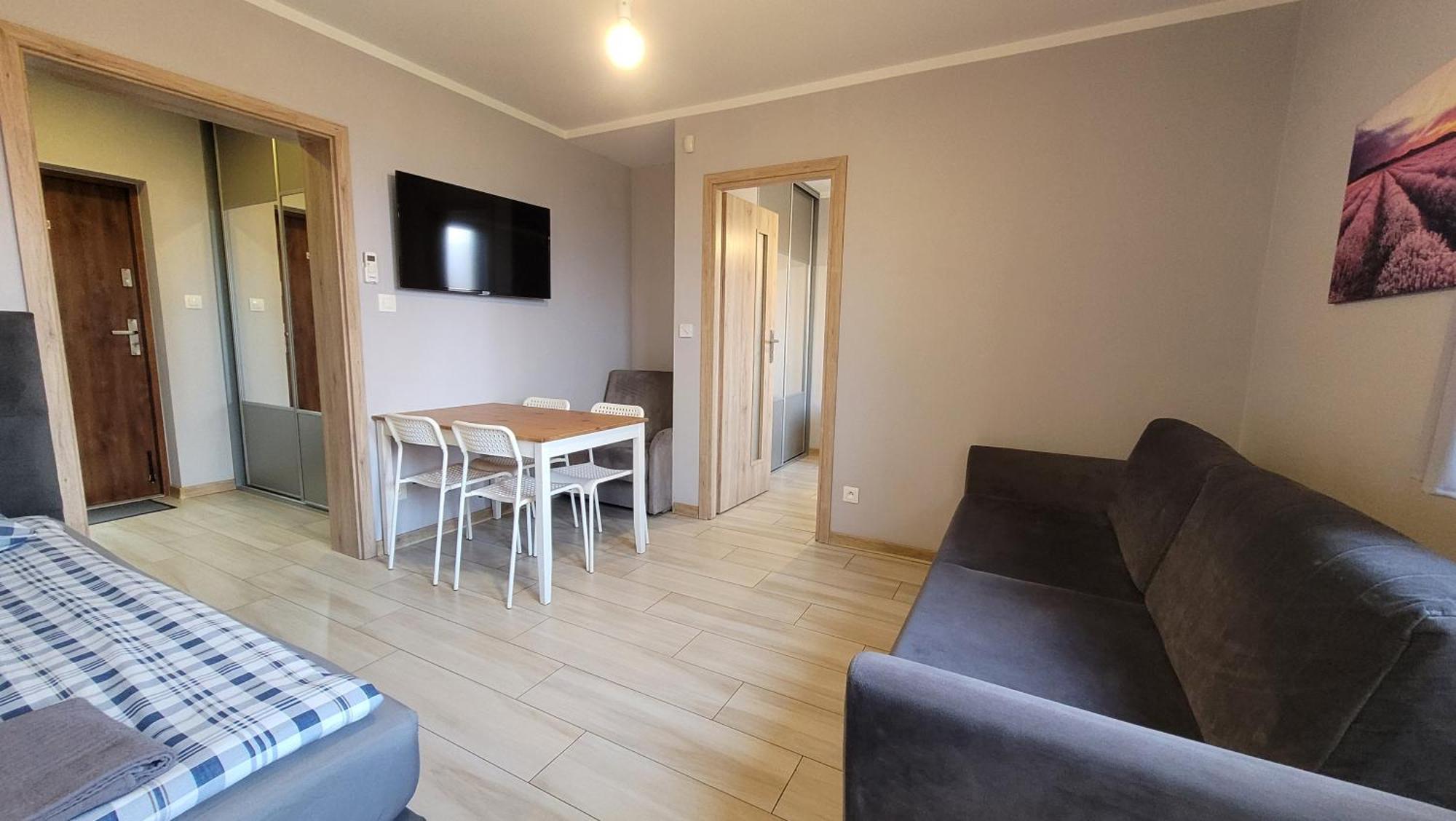 Wrzosowe Wzgorze Apartamenty Checiny  Exterior photo